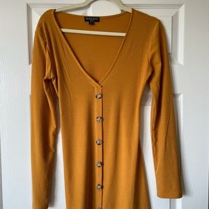 Button down NEVER WORN mustard yellow ribbed dress